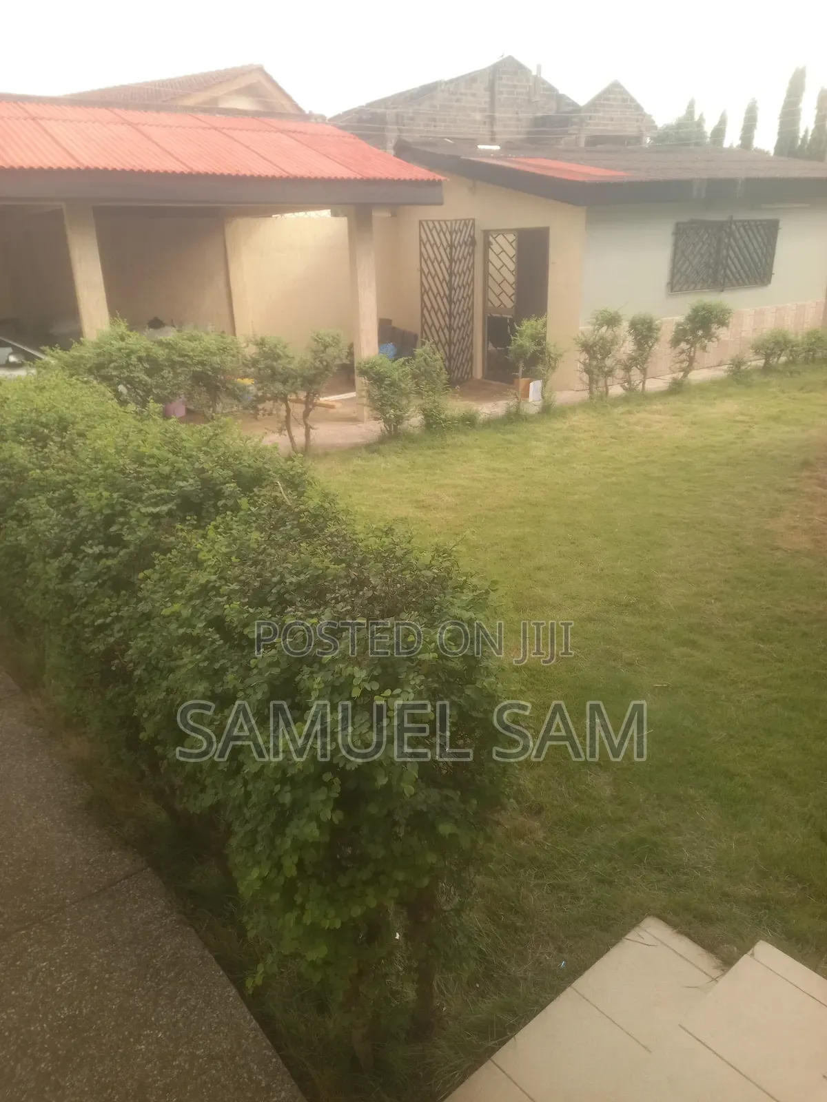 5bdrm House in Tema Community 9 for sale