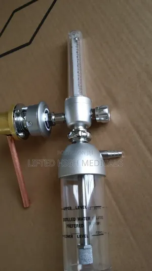 Wall Mounted Oxygen Flowmeter With Humidifier Bottle