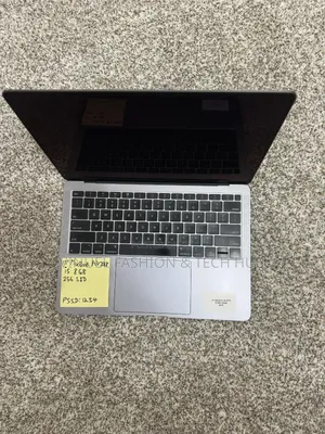 Laptop Apple MacBook Air 2018 8GB Intel Core i5 SSD 256GB