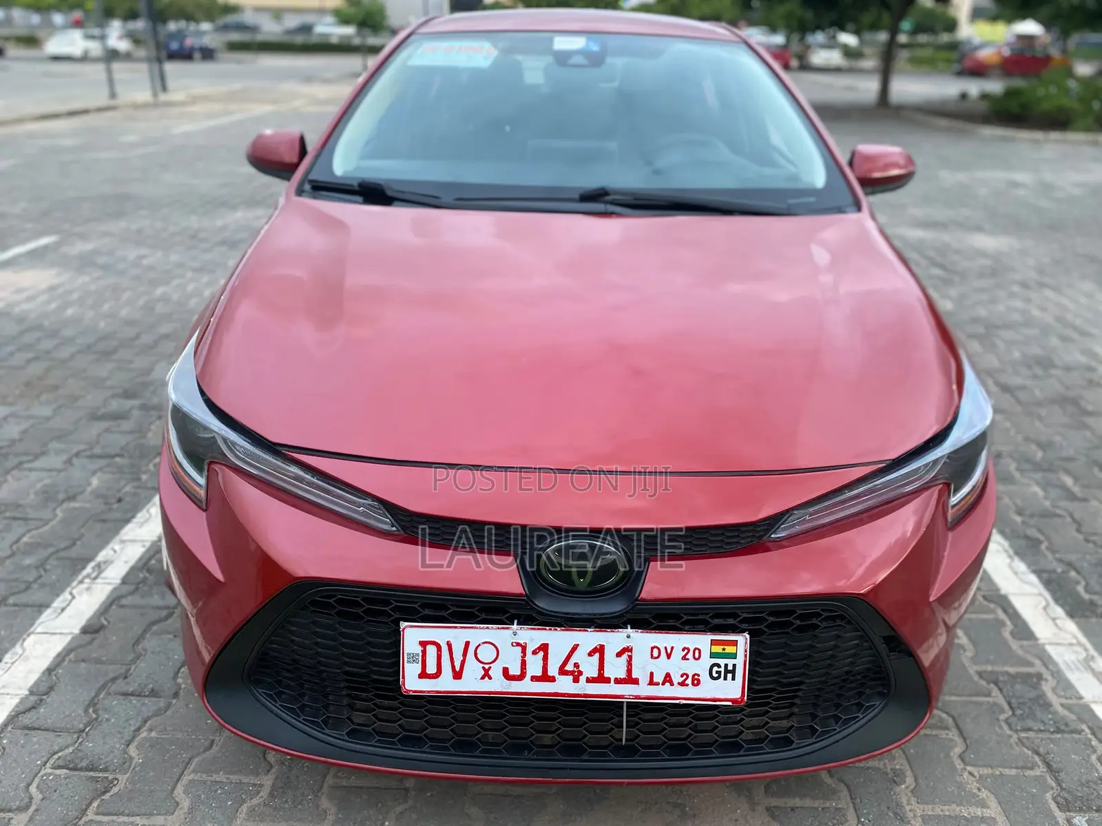 Toyota Corolla LE 2020 Burgundy