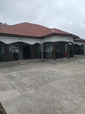6bdrm House in Oyarifa, Ghana Flag for rent
