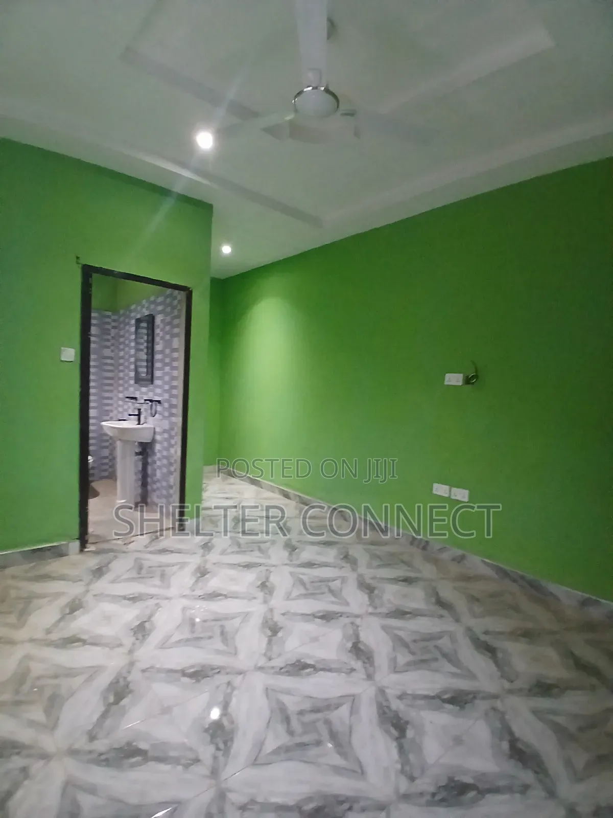 6bdrm House in Oyarifa, Ghana Flag for rent