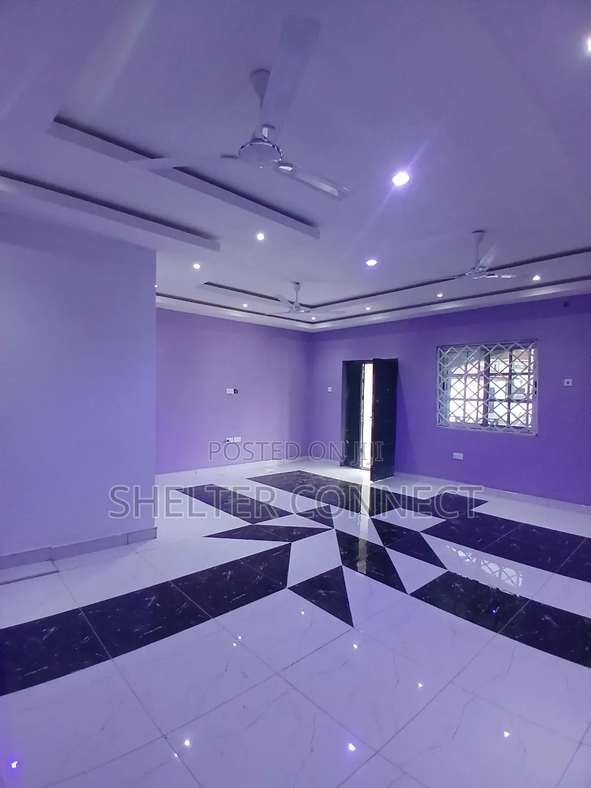 6bdrm House in Oyarifa, Ghana Flag for rent