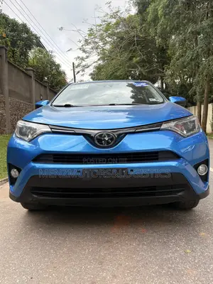 Toyota RAV4 LE 4dr SUV AWD (2.5L 4cyl 6A) 2018 Blue