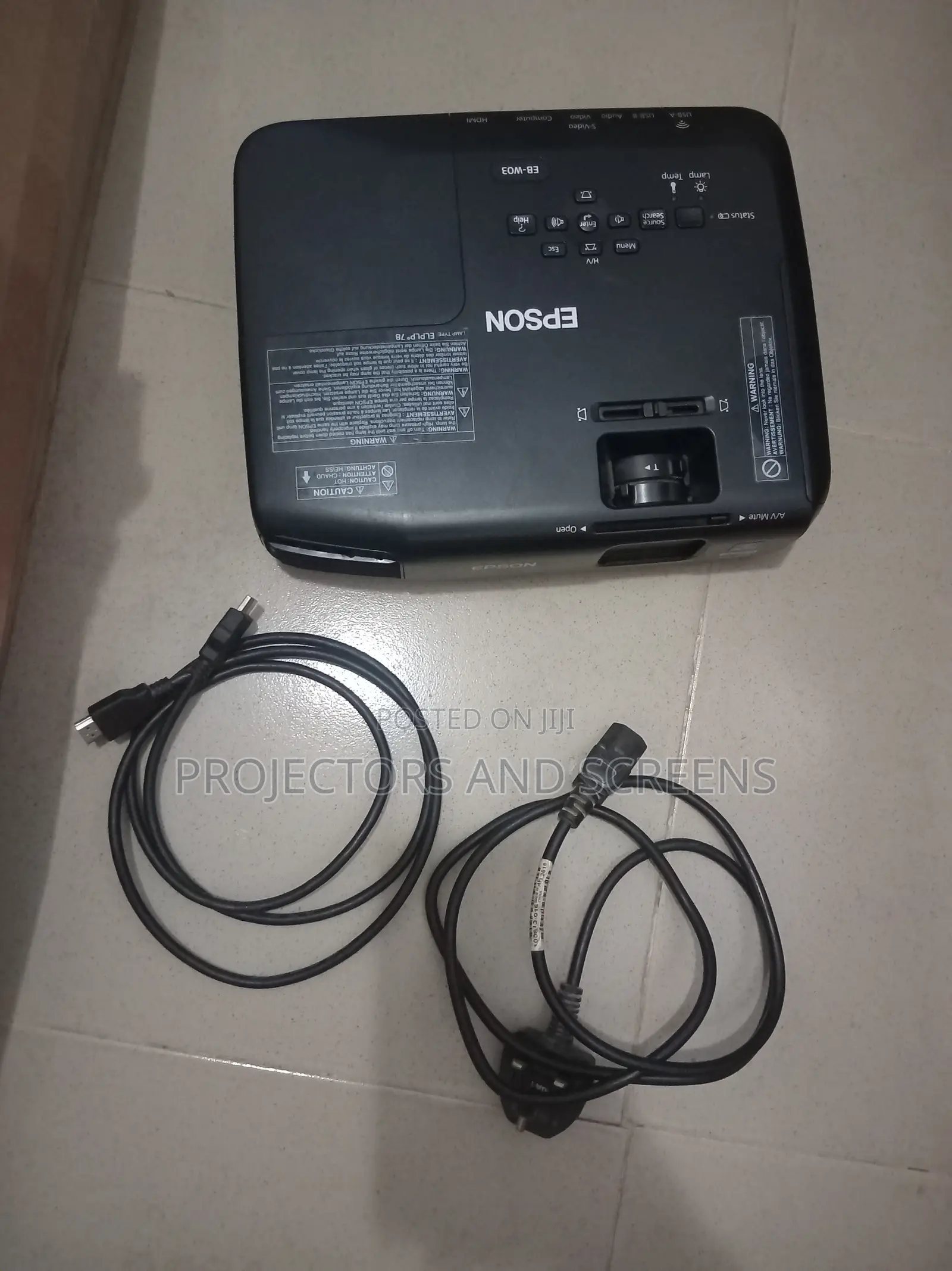 Projector and Projector Screen Rent(Amount Per Use/Day