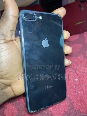 Apple iPhone 8 Plus 64 GB Black