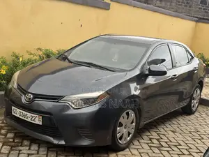 Toyota Corolla L 4dr Sedan (1.8L 4cyl 4A) 2015 Gray