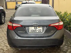 Toyota Corolla L 4dr Sedan (1.8L 4cyl 4A) 2015 Gray