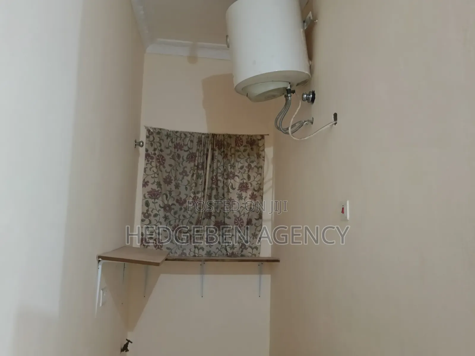 2bdrm Apartment in Ghana Flag for rent