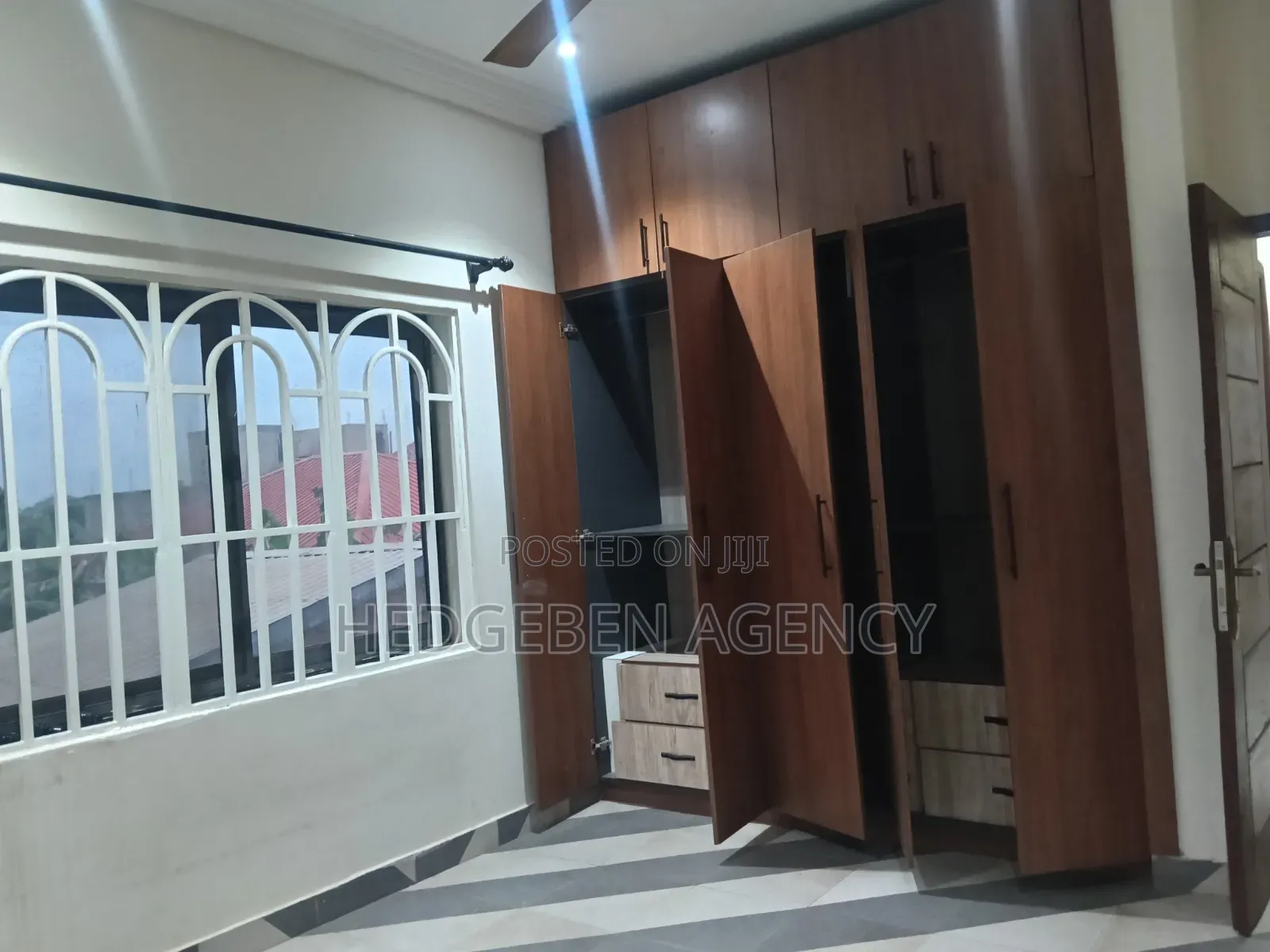 2bdrm Apartment in Ghana Flag for rent