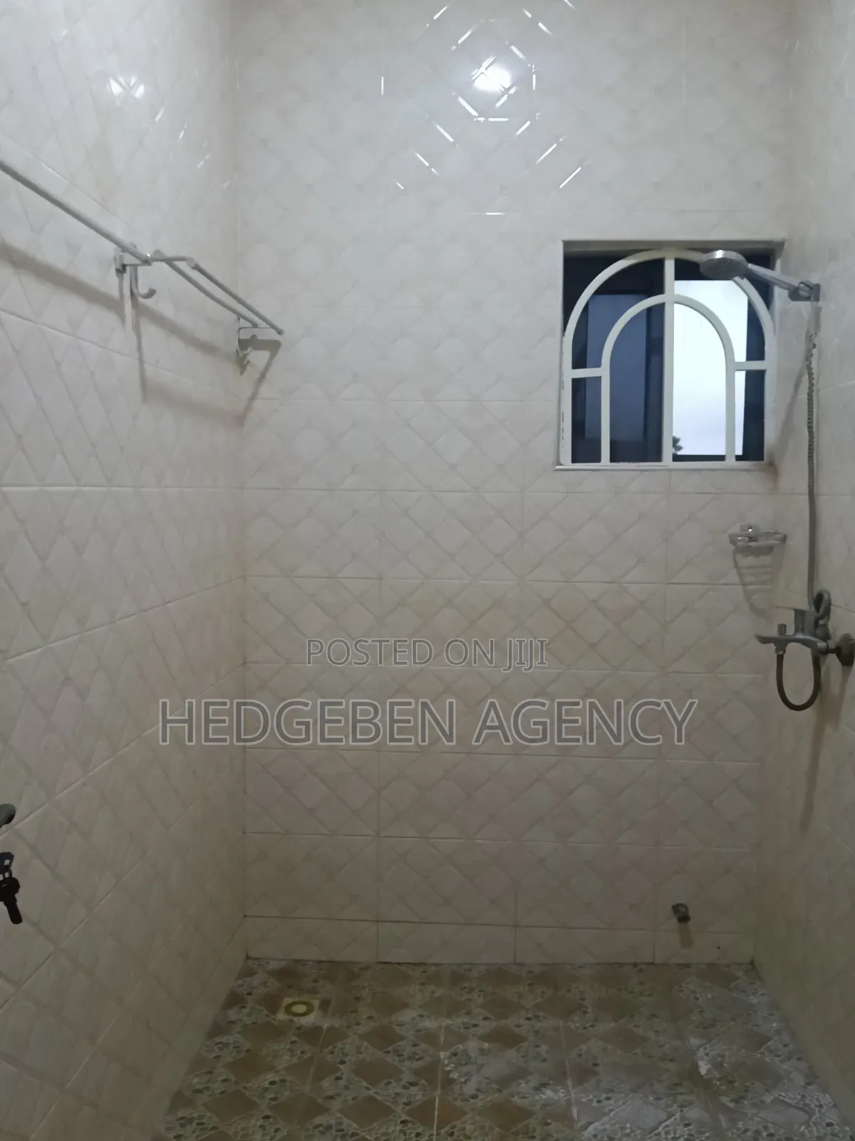 2bdrm Apartment in Ghana Flag for rent
