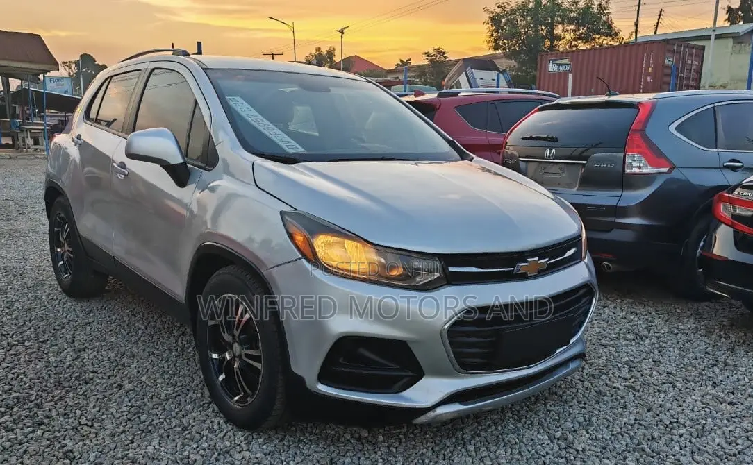 Chevrolet Trax 2019 Silver