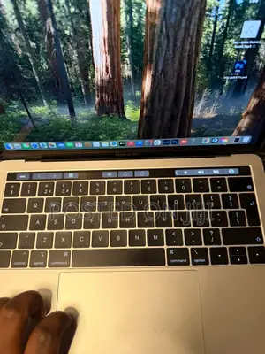 Laptop Apple MacBook Pro 16GB Intel Core i5 SSD 256GB