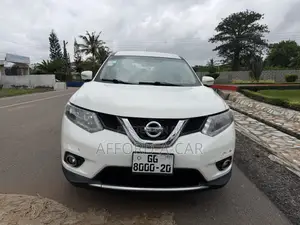 Nissan Rogue S 4dr SUV (2.5L 4cyl CVT) 2014 White