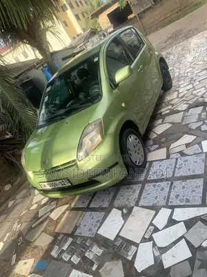 Toyota Aygo 2008 Green