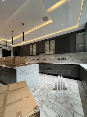 Furnished 8bdrm Mansion in Airport Residential Area for sale