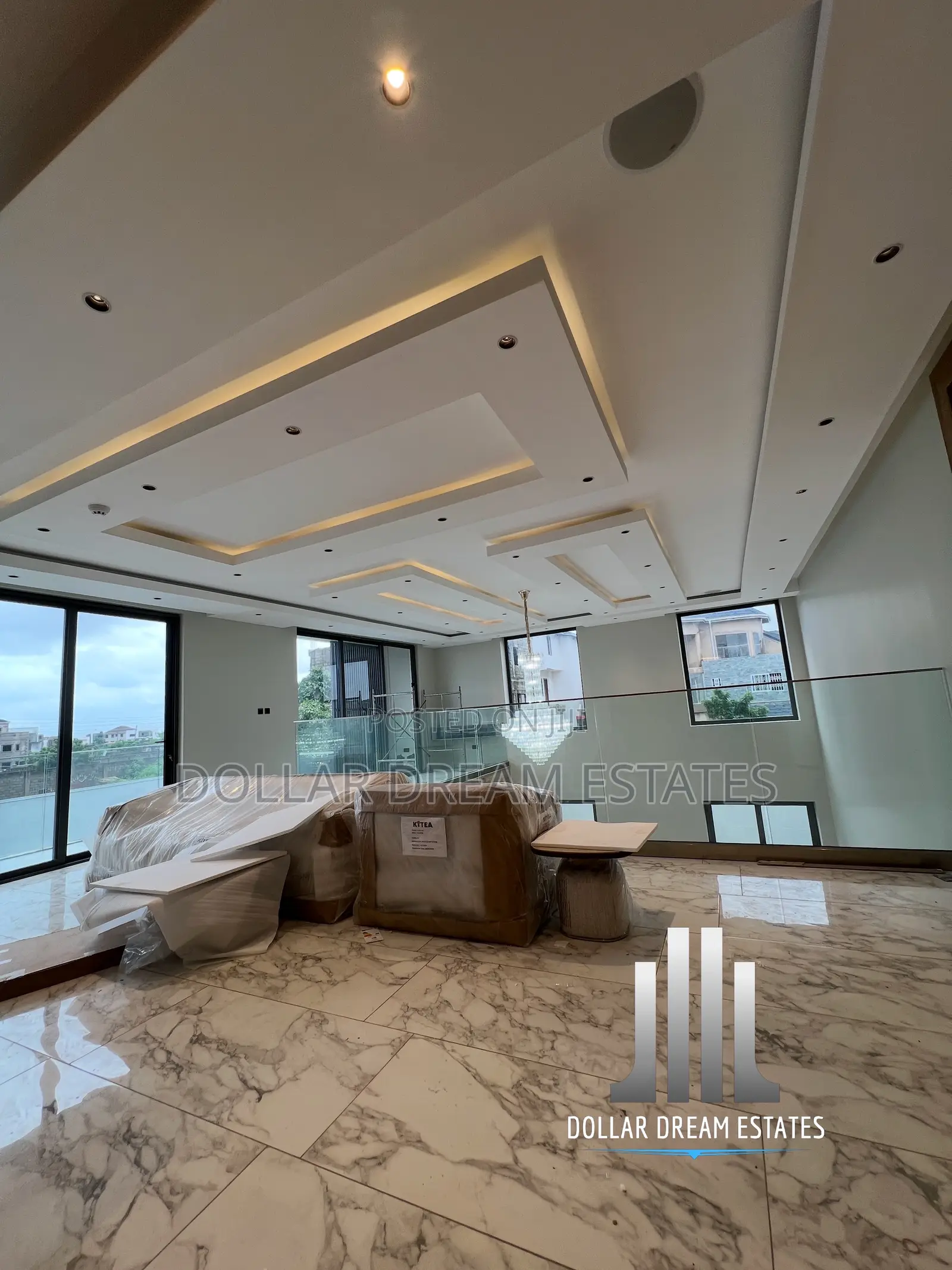 Furnished 8bdrm Mansion in Airport Residential Area for sale