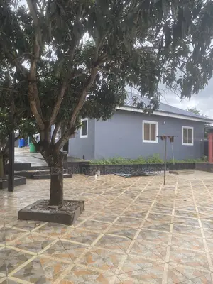 3bdrm Apartment in Kasoa Nurses, Adam Nana for rent