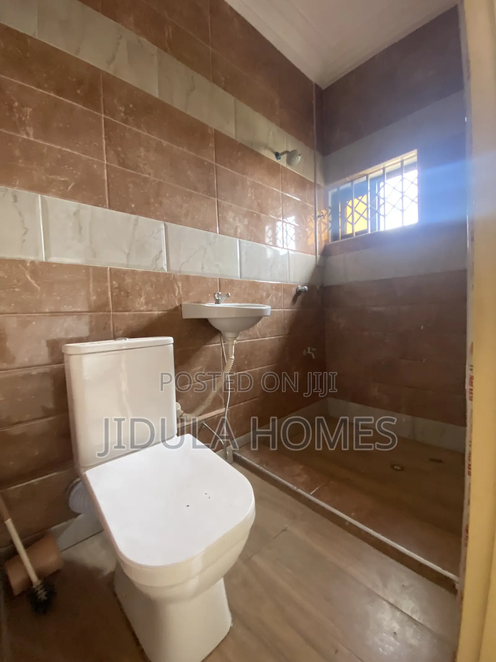 2bdrm Apartment in Lakeside Estate for rent