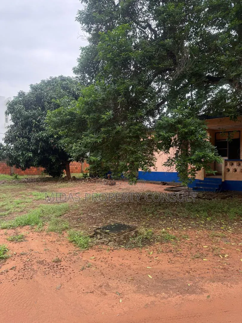 1 Acre Land for Sale at Cantonment