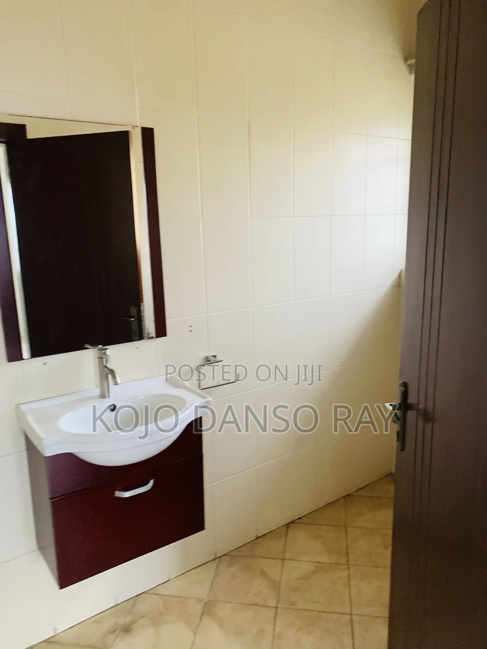 7bdrm House in Pandak Agency, West Legon for rent