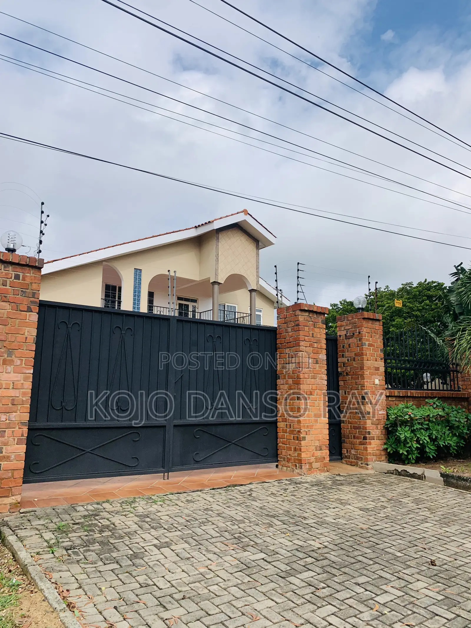 7bdrm House in Pandak Agency, West Legon for rent