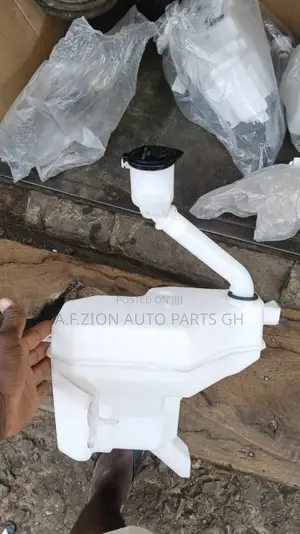 Original Wiper Bottle for Toyota Highlander 2023 and All Types Availa