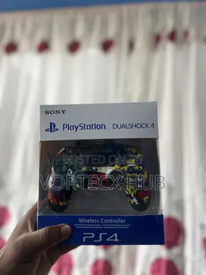 Playstation 4 Dualshock Controllers