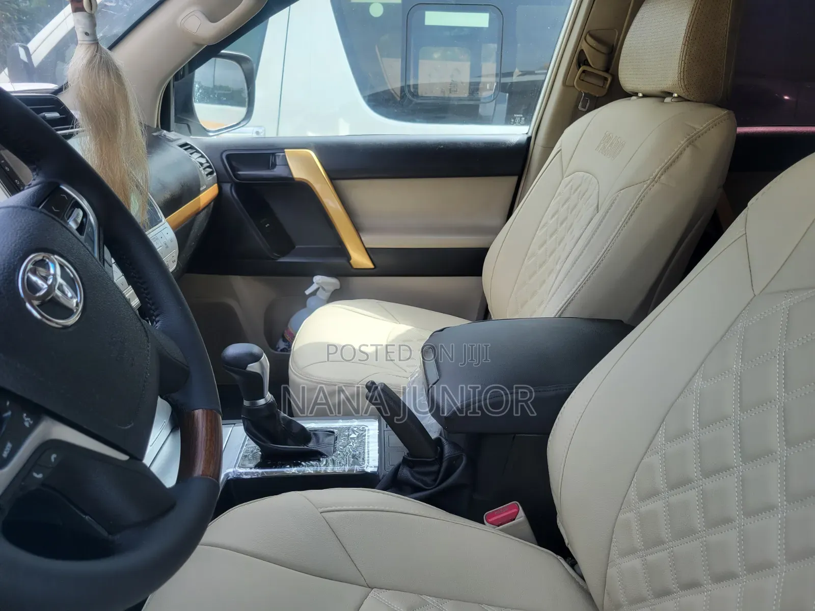 Toyota Land Cruiser Prado 2012 White