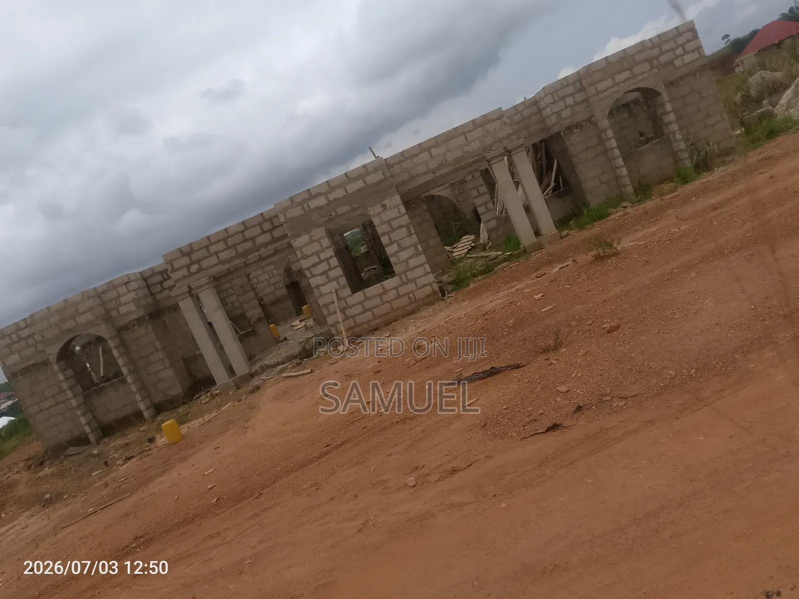 6bdrm Apartment in Ob Global Agency, Atwima Kwanwoma for sale