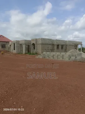 6bdrm Apartment in Ob Global Agency, Atwima Kwanwoma for sale