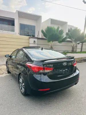 Hyundai Elantra Limited 4dr Sedan (1.8L 4cyl 6A) 2015 Black