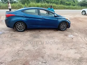 Hyundai Elantra 2012 Blue