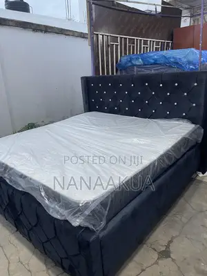 Queen Size Bed Frame With Mattress