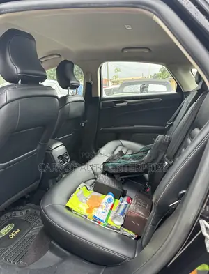 Ford Fusion SEL AWD 2019 Black