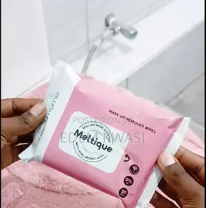 Alcohol Free Hyaluronic Acid Make Up Remover Wipes