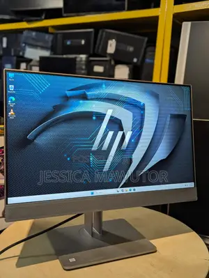 Desktop Computer HP 8GB Intel Core i5 SSD 256GB