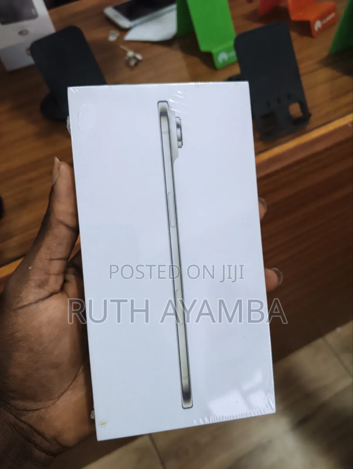 New Apple iPhone Air 256 GB Gray