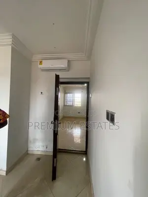 1bdrm Apartment in Adjiriganor for rent