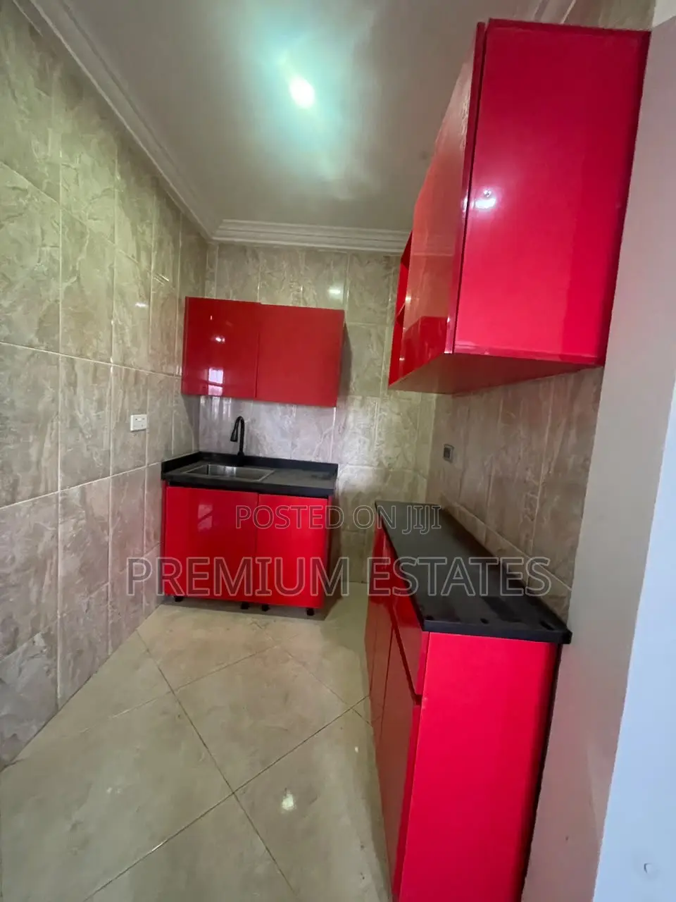 1bdrm Apartment in Adjiriganor for rent