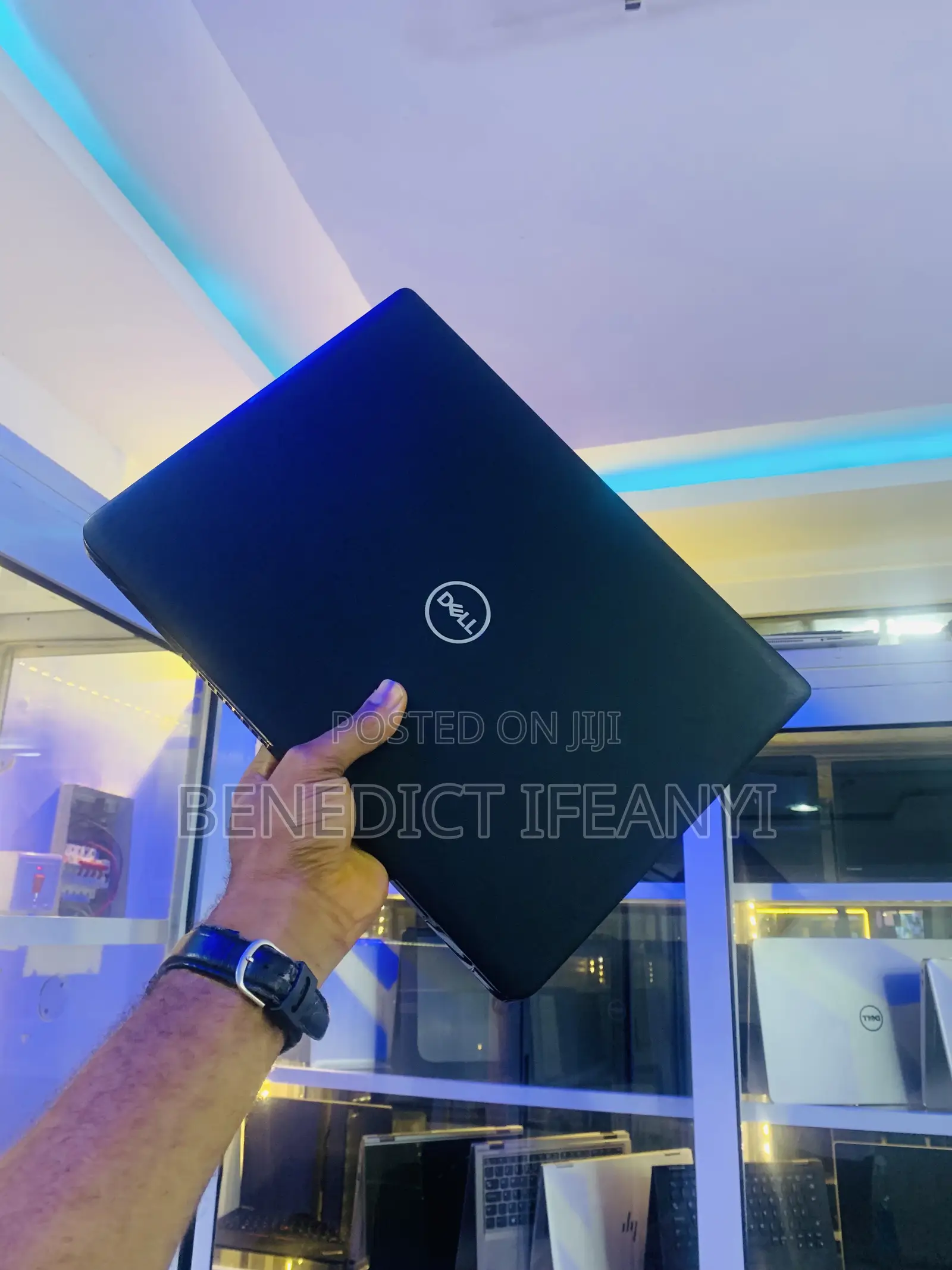 Laptop Dell Latitude 3400 8GB Intel Core i7 SSD 256GB