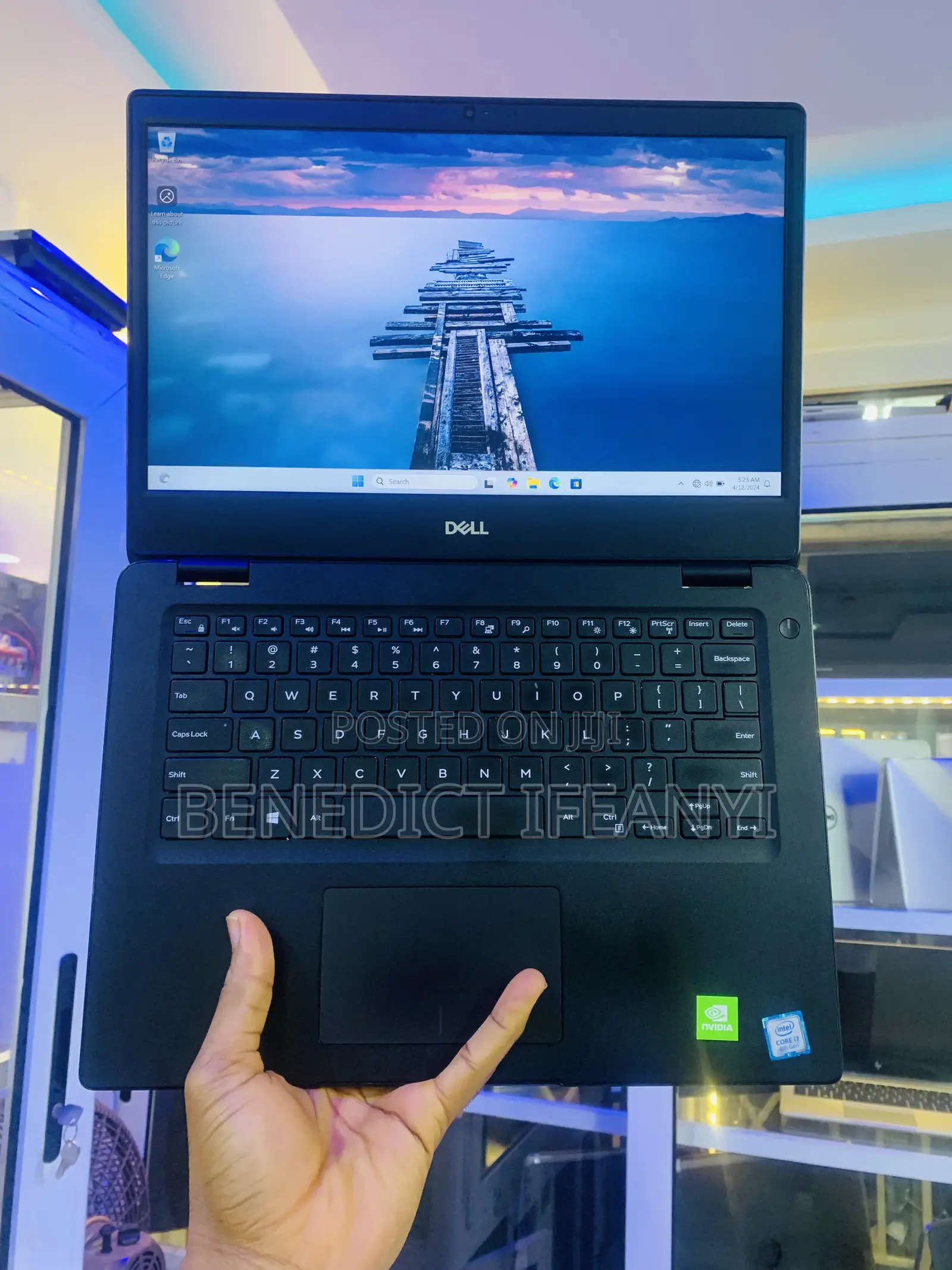 Laptop Dell Latitude 3400 8GB Intel Core i7 SSD 256GB
