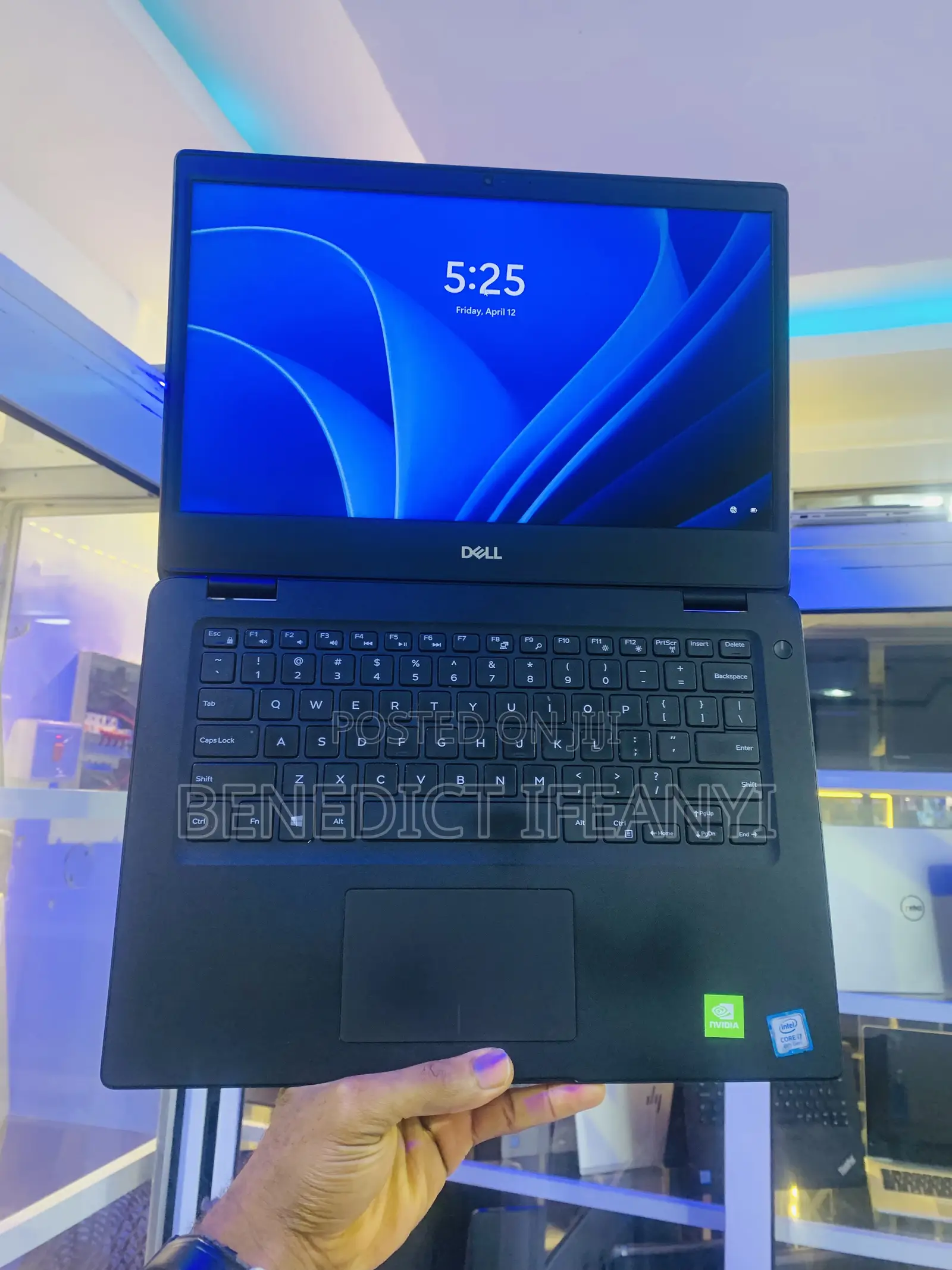 Laptop Dell Latitude 3400 8GB Intel Core i7 SSD 256GB