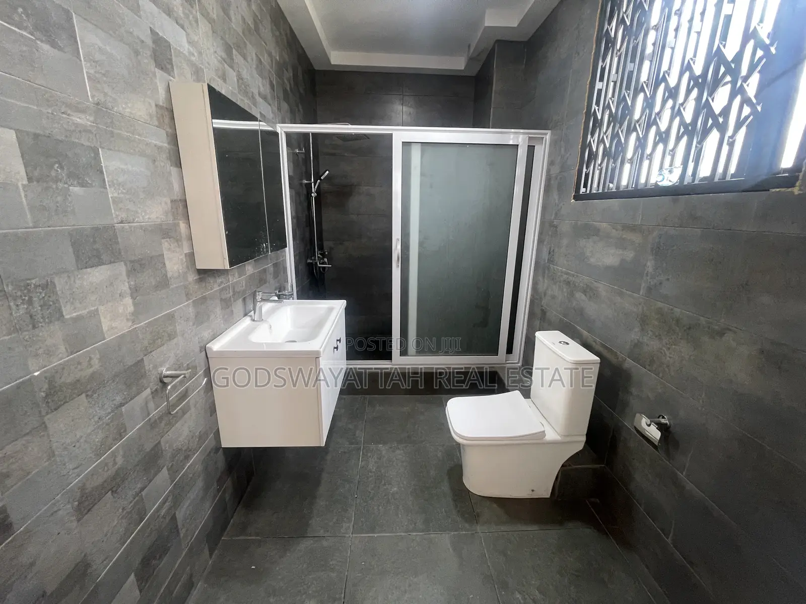 1bdrm Apartment in East Legon, Adjiriganor for rent