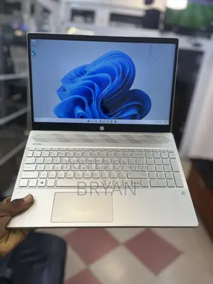 Laptop HP Pavilion 15 8GB Intel Core i5 SSD 256GB