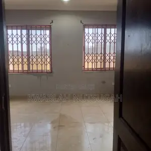 1bdrm Room & Parlour in Cold Store for rent