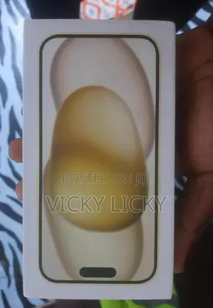 New Apple iPhone 15 256 GB Yellow
