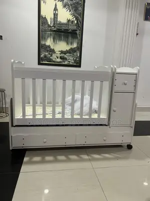 Manual Swinging Wooden Cot With Drawers 0-5 Years
