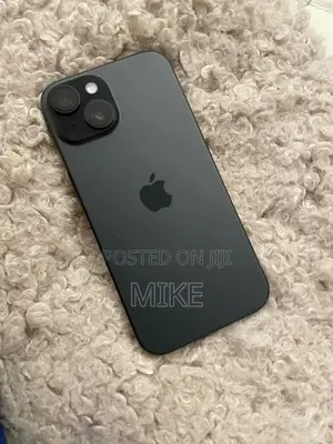 Apple iPhone 15 128 GB