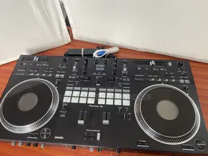 Pioneer DDJ Rev 7 Controller